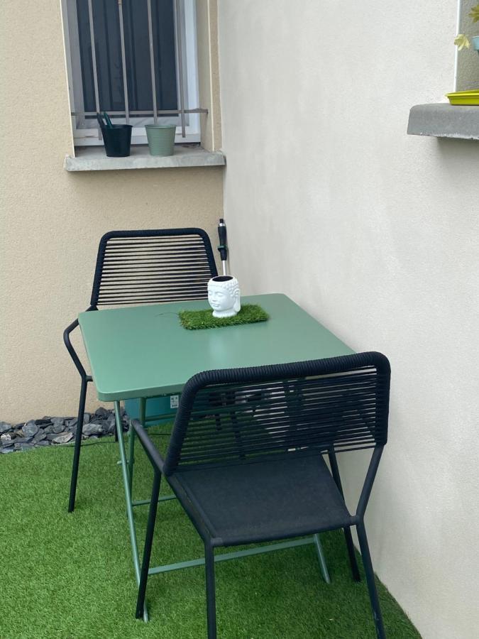 Pres Des Vignes Apartment *